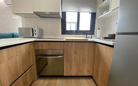 Lovely Private Suite Center